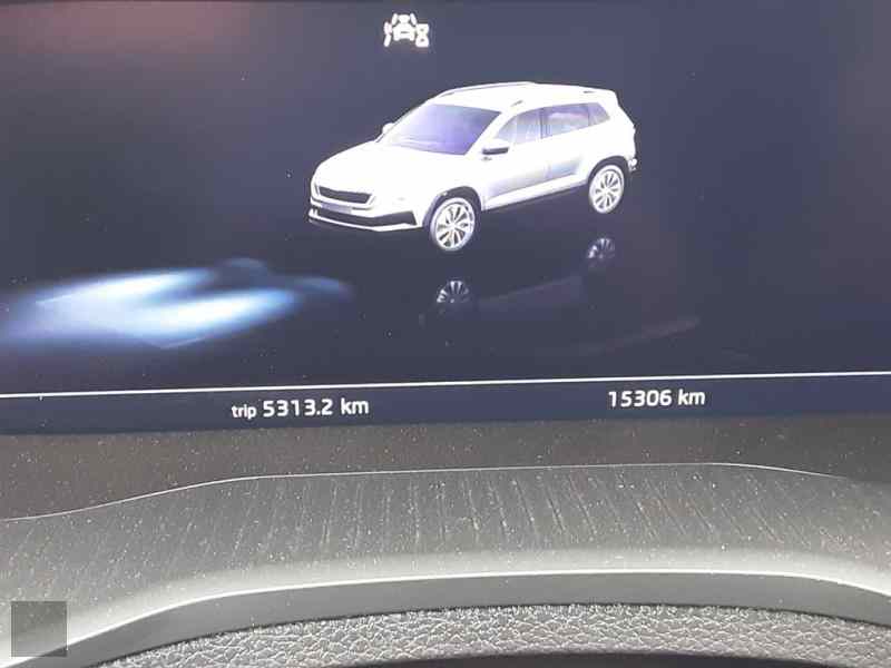 Снимка на превозно средство &Scaron;KODA KAROQ