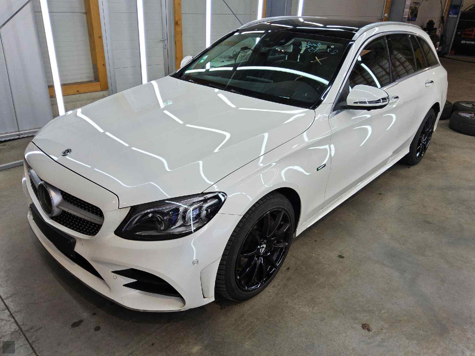 Slika vozila MERCEDES-BENZ C-Class