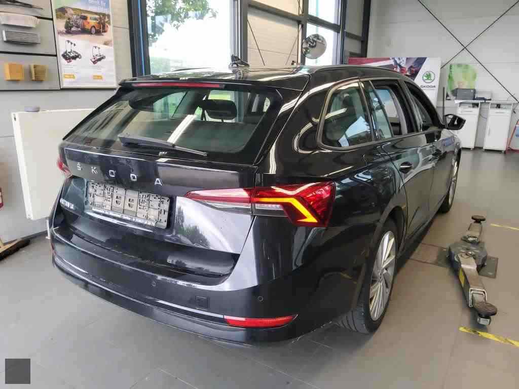 Slika vozila &Scaron;KODA Octavia