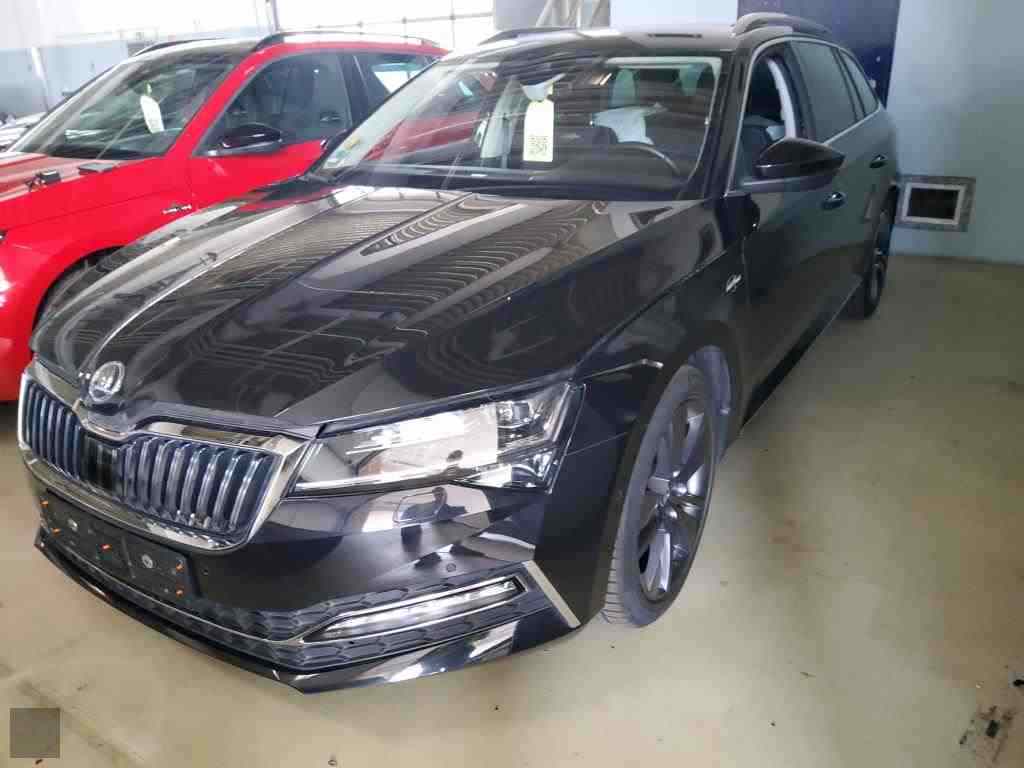 Slika vozila &Scaron;KODA Superb