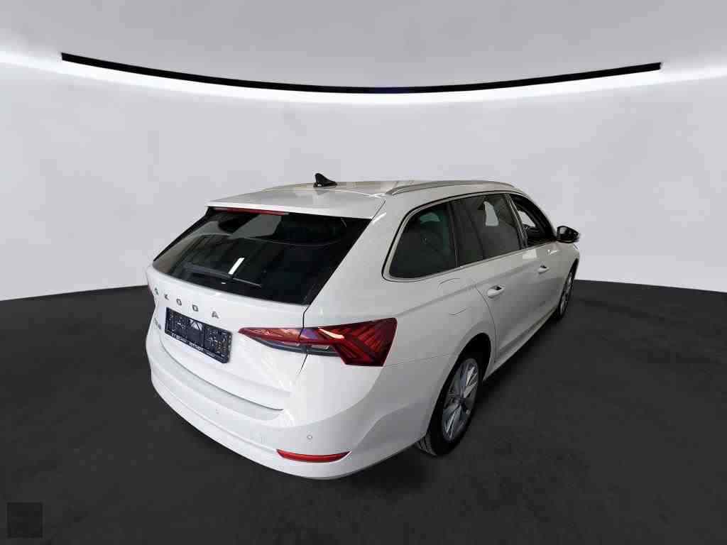 Slika vozila &Scaron;KODA Octavia