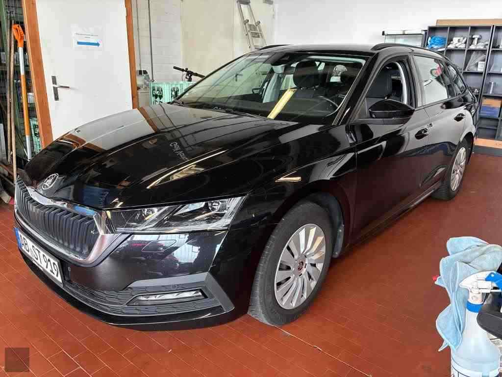 Slika vozila &Scaron;KODA Octavia