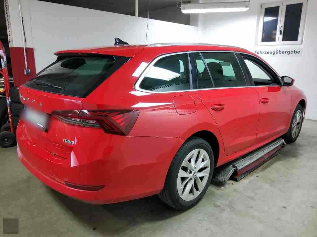 Slika vozila &Scaron;KODA Octavia