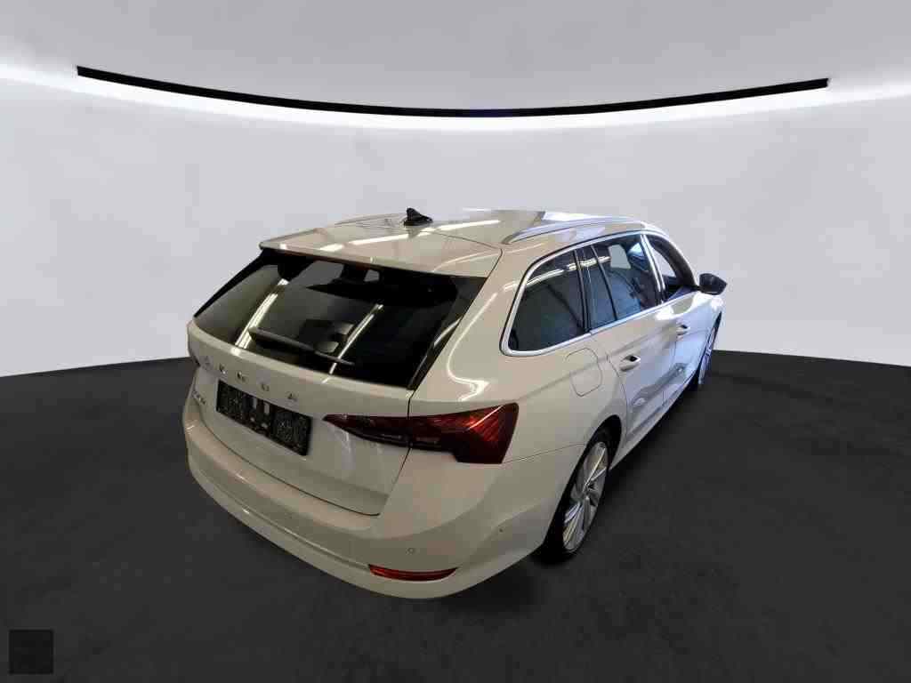 Slika vozila &Scaron;KODA Octavia