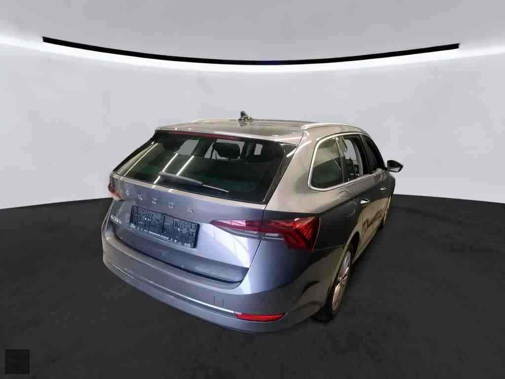Slika vozila &Scaron;KODA Octavia