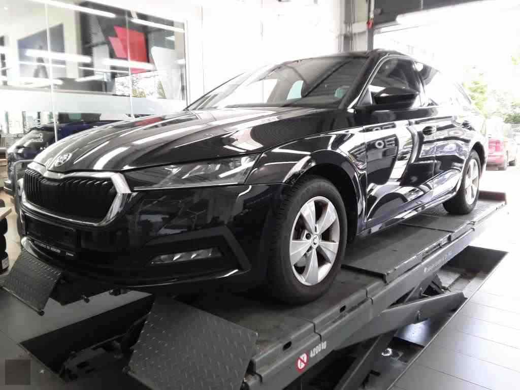 Slika vozila &Scaron;KODA Octavia
