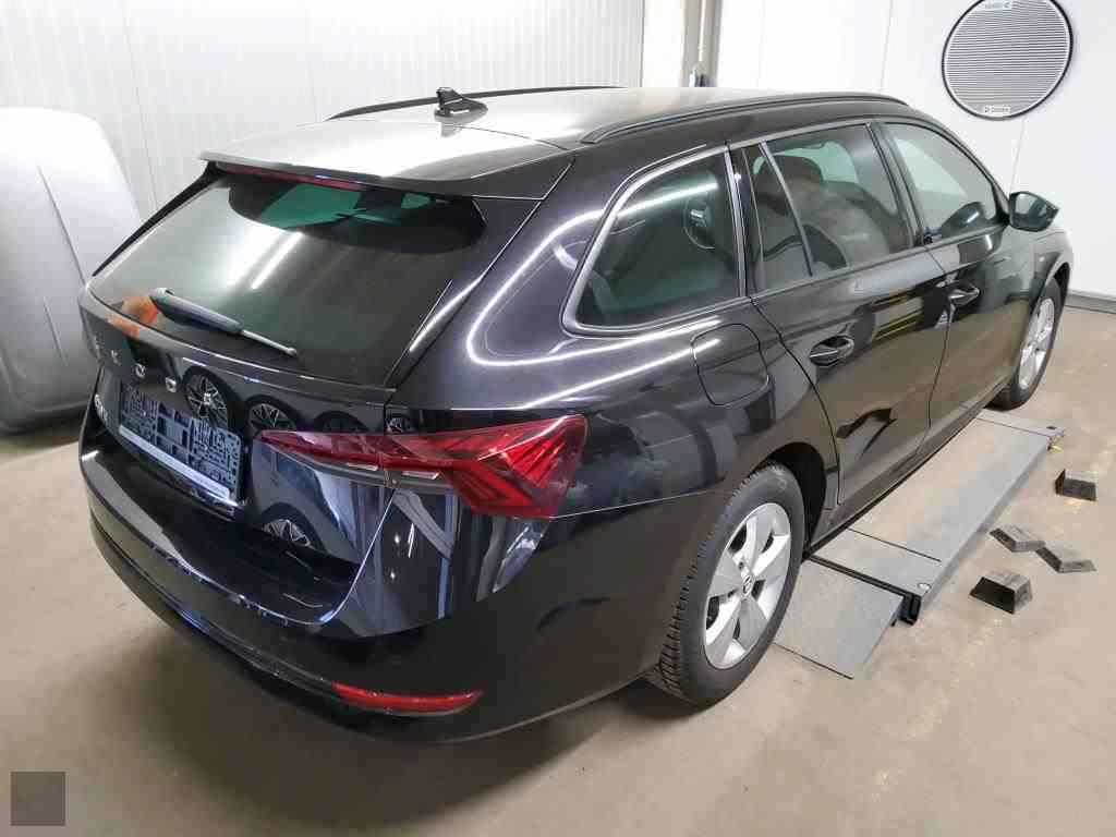 Slika vozila &Scaron;KODA Octavia