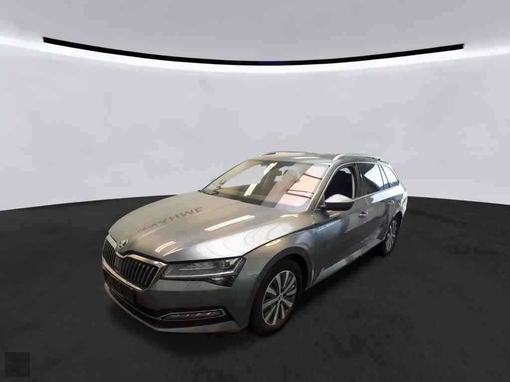 Slika vozila &Scaron;KODA Superb