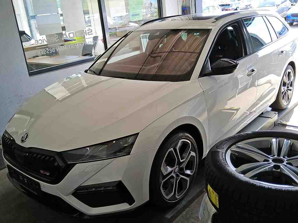 Slika vozila &Scaron;KODA Octavia