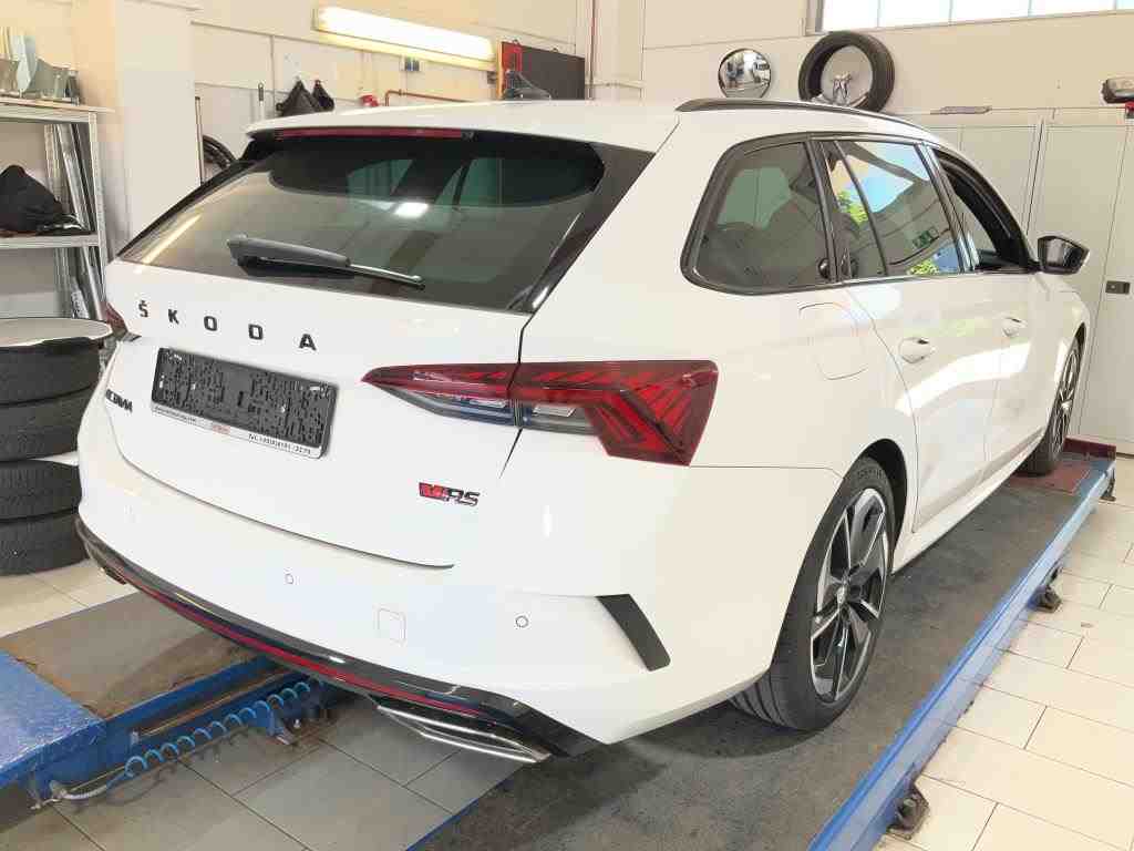 Slika vozila &Scaron;KODA Octavia