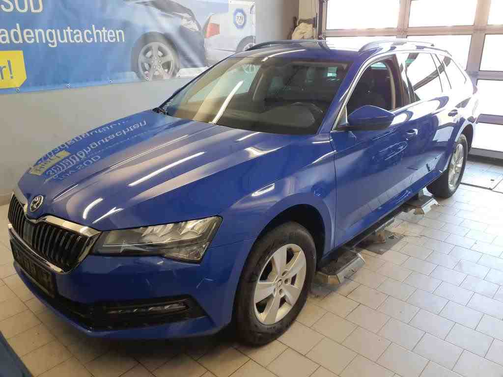 Slika vozila &Scaron;KODA Superb