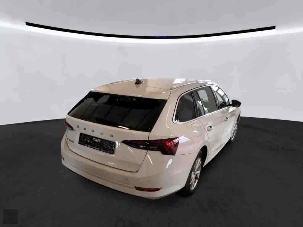 Slika vozila &Scaron;KODA Octavia