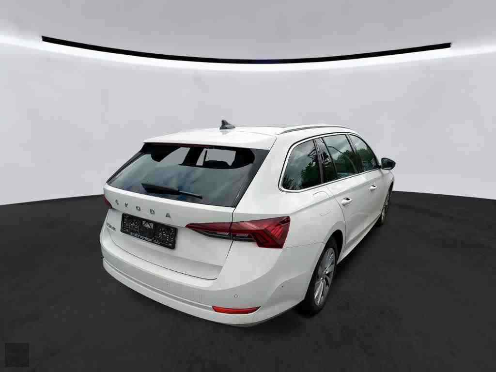 Slika vozila &Scaron;KODA Octavia