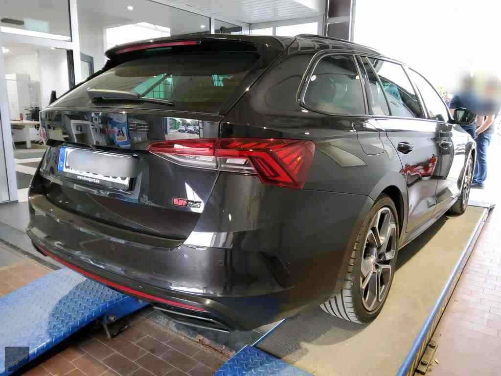 Slika vozila &Scaron;KODA Octavia