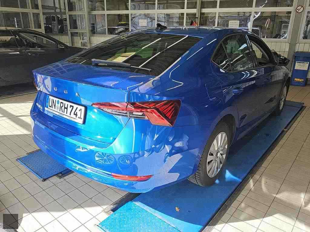 Slika vozila &Scaron;KODA Octavia