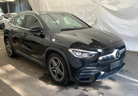 Slika vozila MERCEDES-BENZ GLA-Class