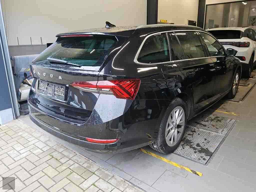 Slika vozila &Scaron;KODA Octavia