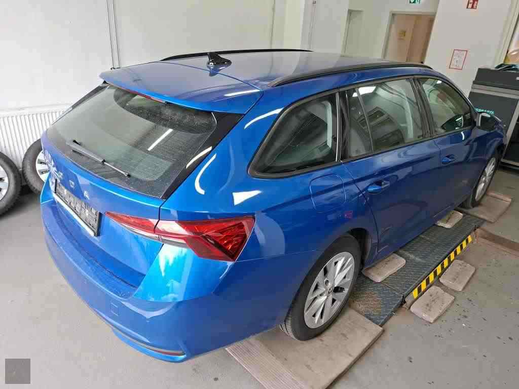 Slika vozila &Scaron;KODA Octavia