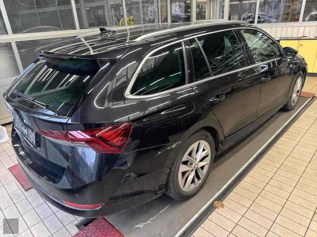 Slika vozila &Scaron;KODA Octavia
