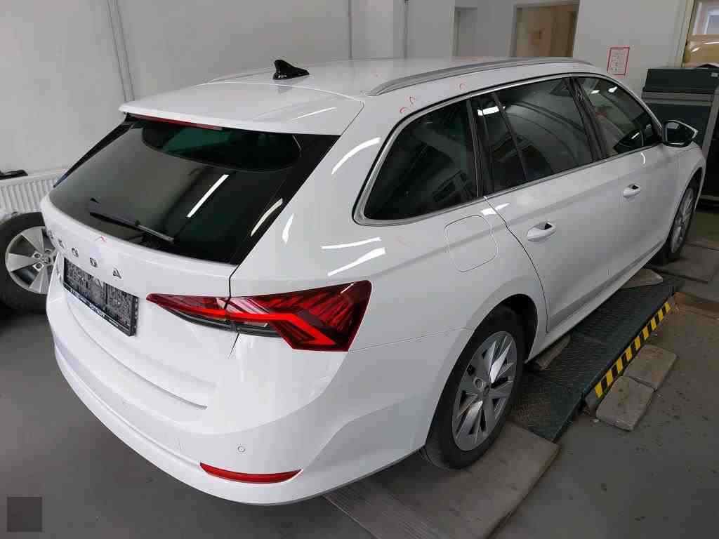 Slika vozila &Scaron;KODA Octavia