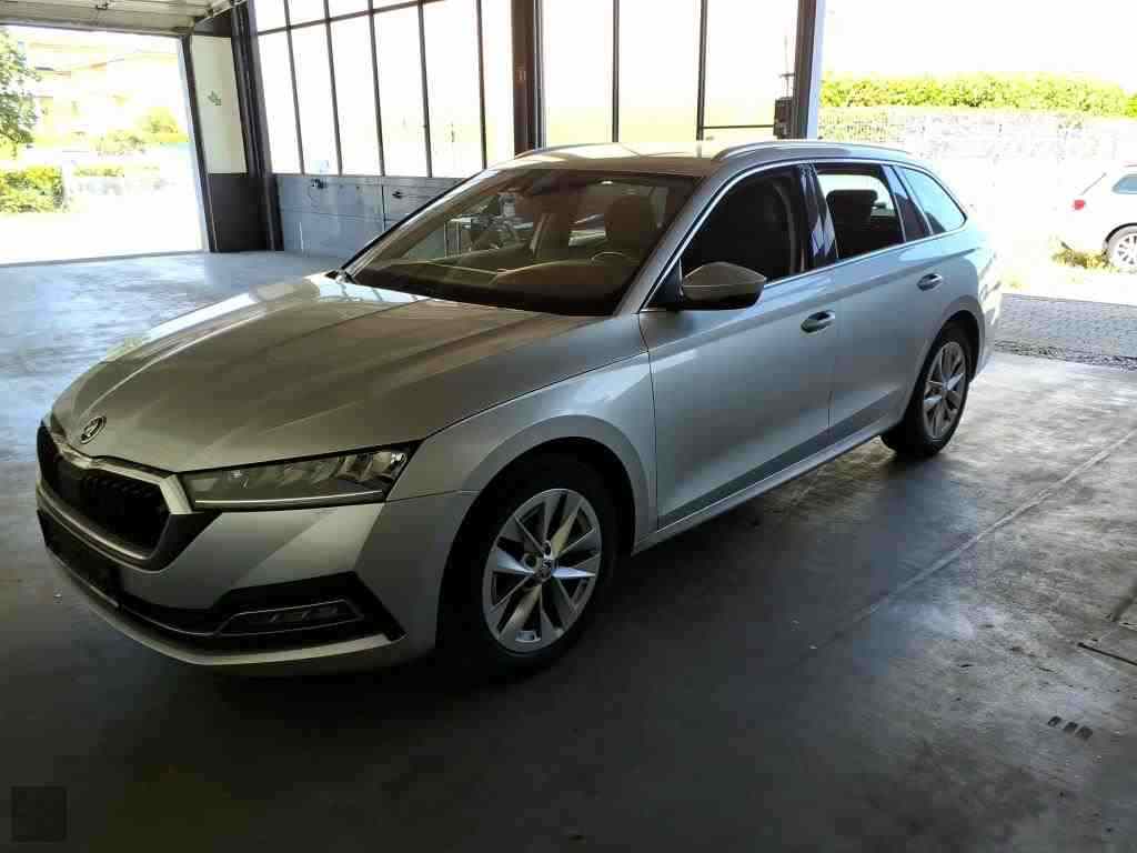 Slika vozila &Scaron;KODA Octavia