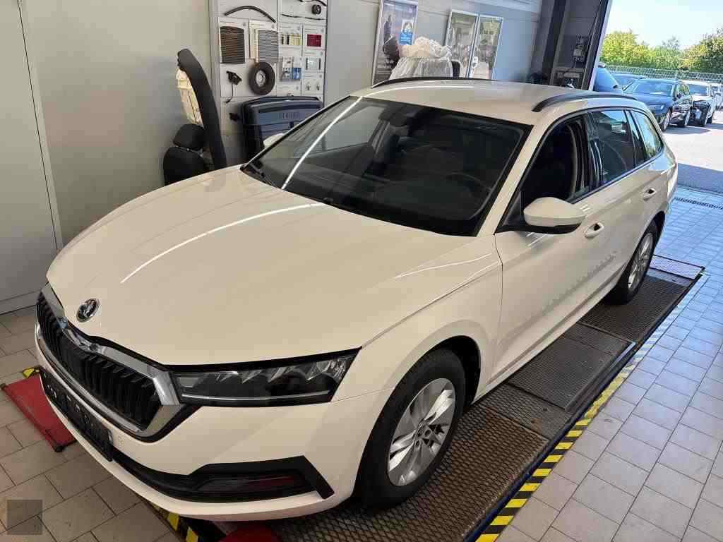 Slika vozila &Scaron;KODA Octavia