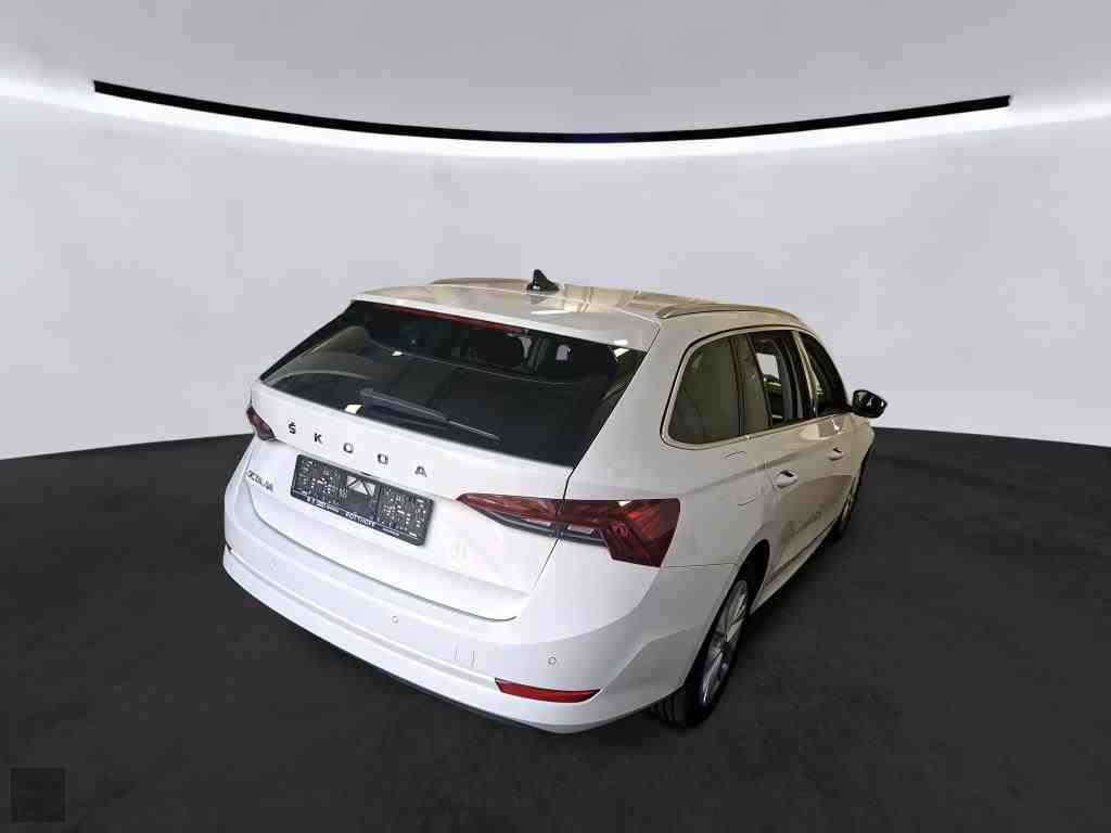 Slika vozila &Scaron;KODA Octavia