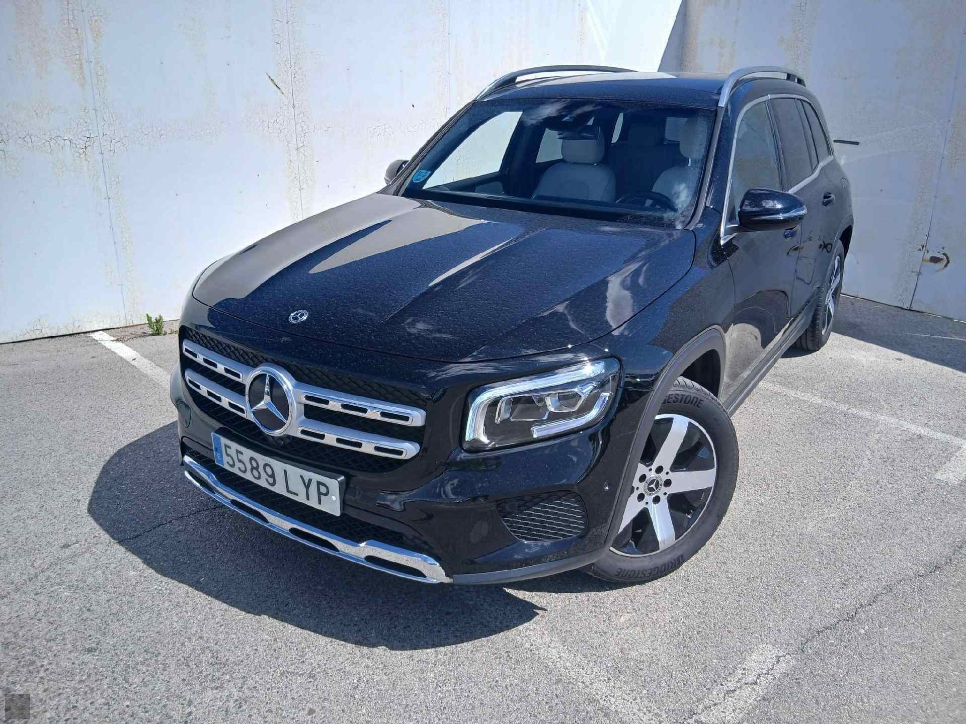 Slika vozila MERCEDES-BENZ GLB-Class