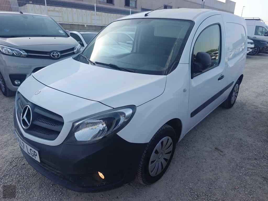 Slika vozila MERCEDES-BENZ T-Class