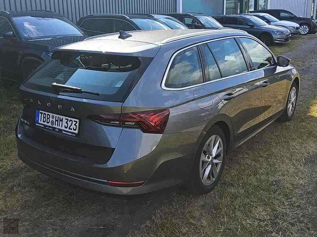 Slika vozila &Scaron;KODA Octavia