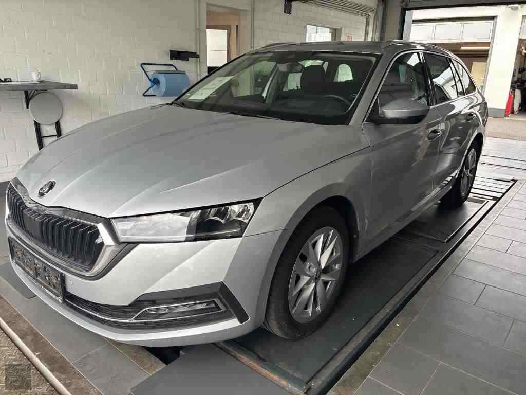 Slika vozila &Scaron;KODA Octavia