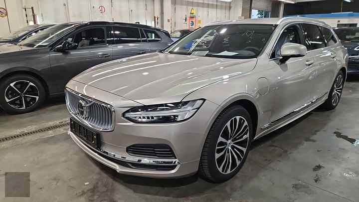 Slika vozila VOLVO V90