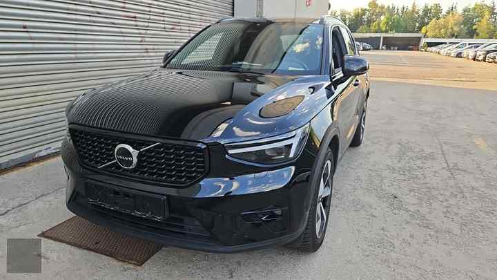Slika vozila VOLVO C40