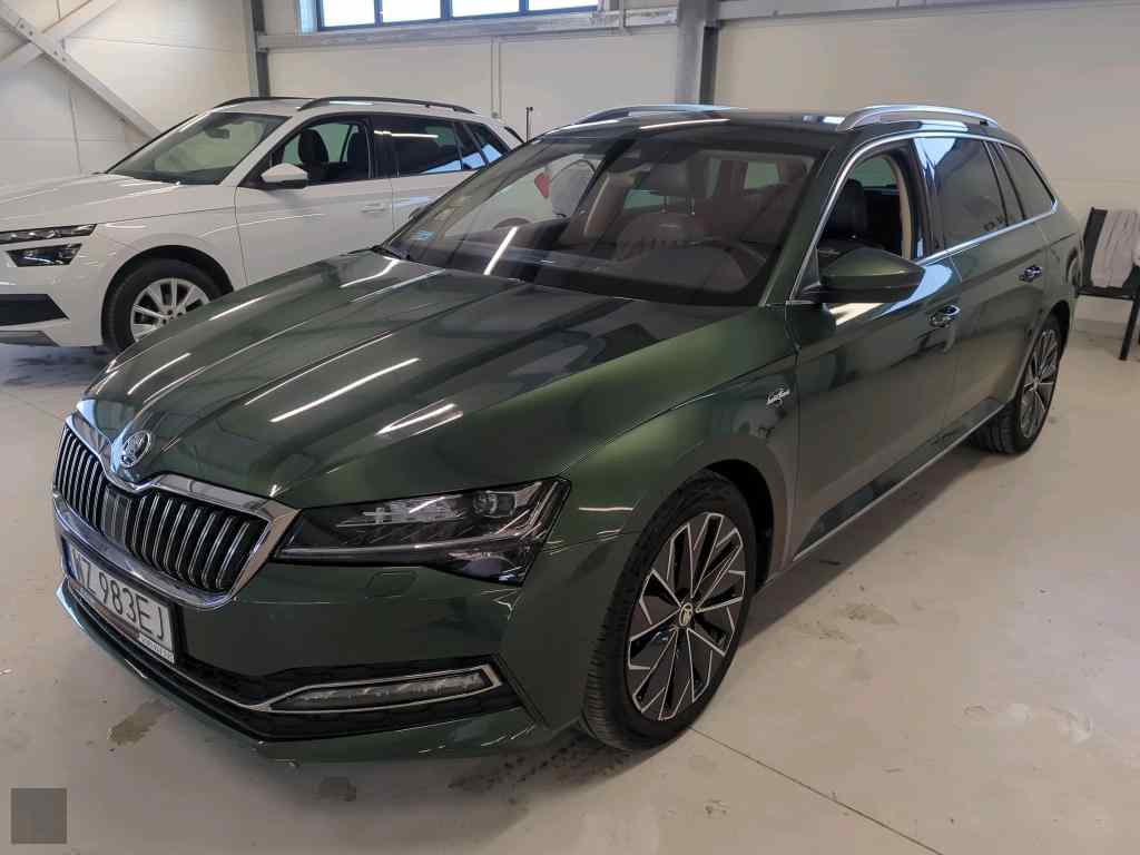 Slika vozila &Scaron;KODA Superb