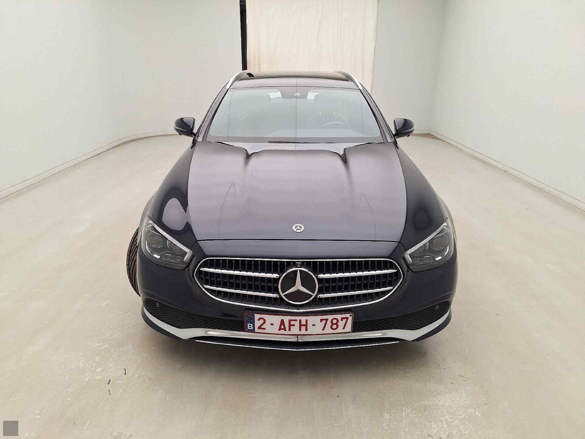 Slika vozila MERCEDES-BENZ E-Class