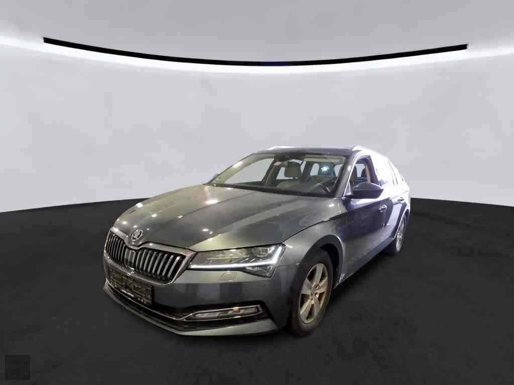 Slika vozila &Scaron;KODA Superb