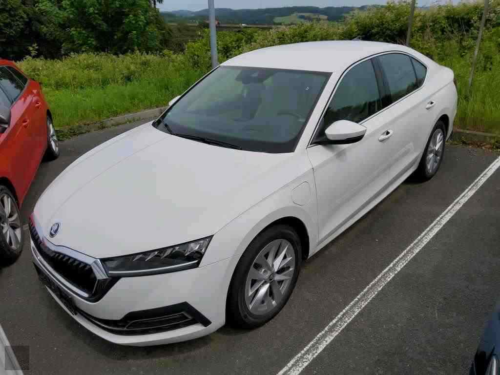 Slika vozila &Scaron;KODA Octavia