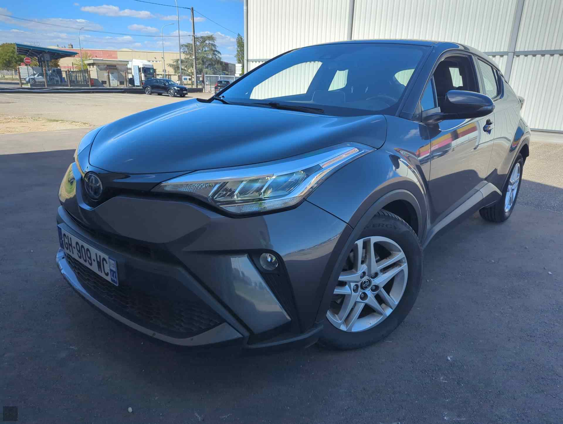 Slika vozila TOYOTA C-HR