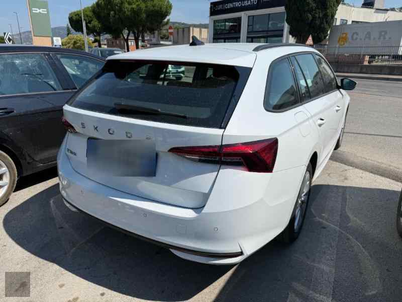 Slika vozila &Scaron;KODA Octavia