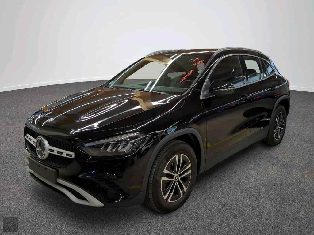 Slika vozila MERCEDES-BENZ GLA-Class