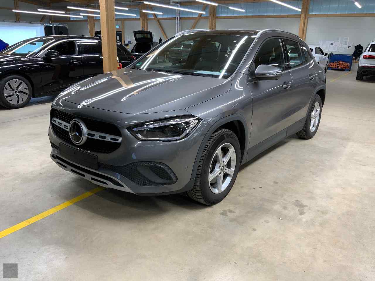 Slika vozila MERCEDES-BENZ GLA-Class