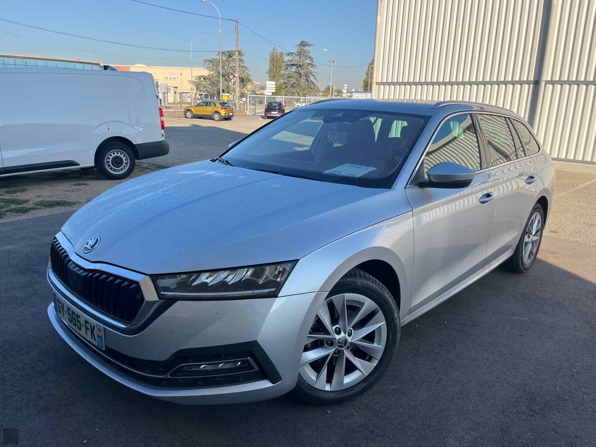 Slika vozila &Scaron;KODA Octavia