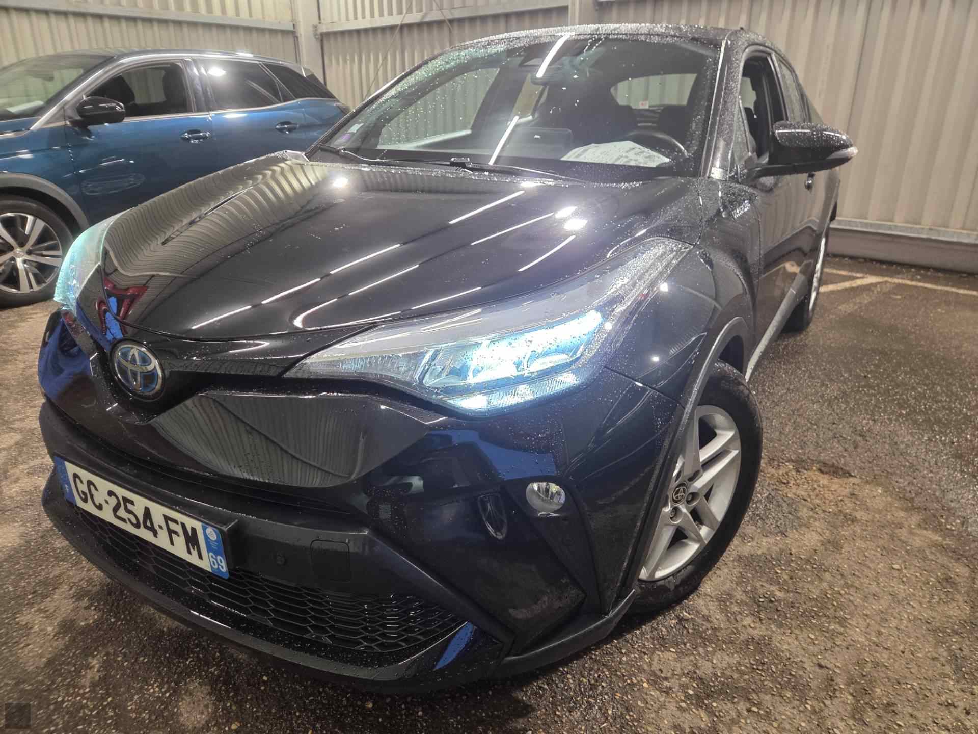 Slika vozila TOYOTA C-HR