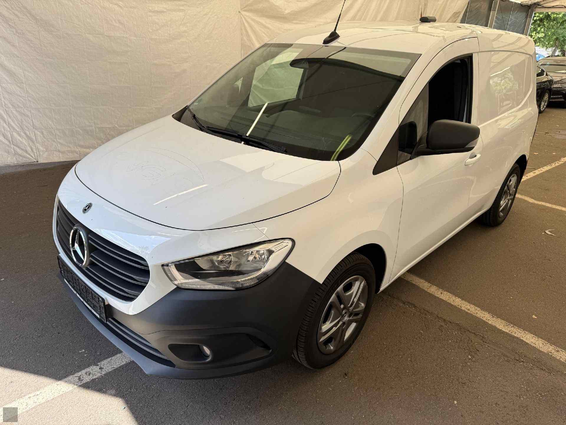 Slika vozila MERCEDES-BENZ T-Class