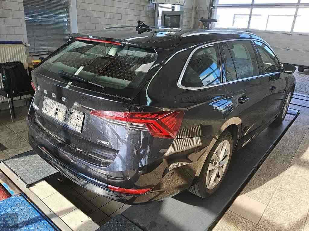 Slika vozila &Scaron;KODA Octavia