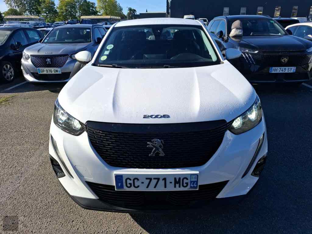 Slika vozila PEUGEOT 2008