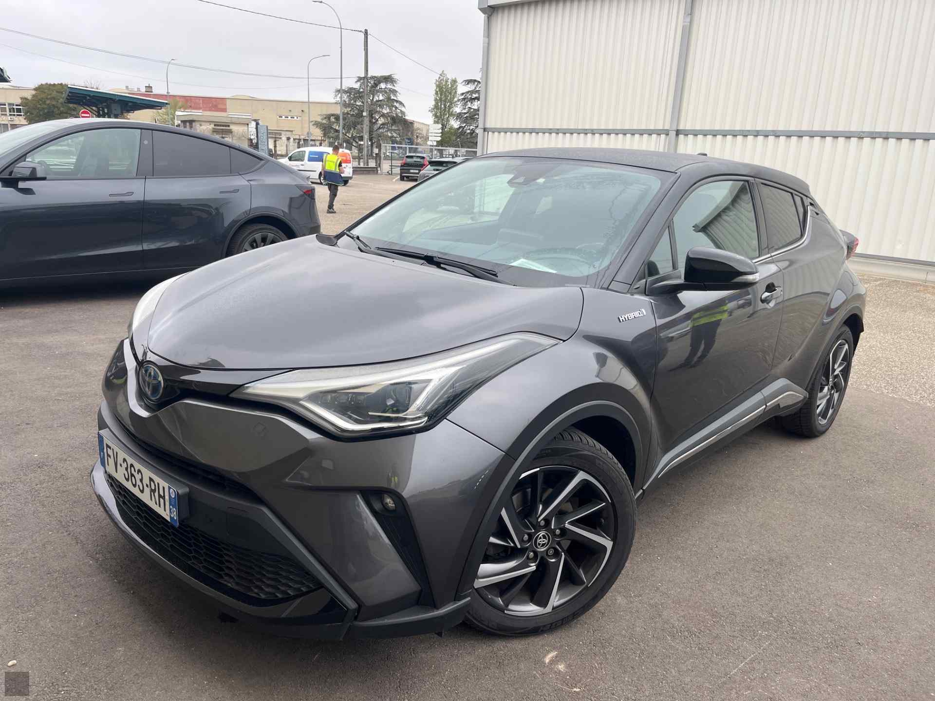 Slika vozila TOYOTA C-HR