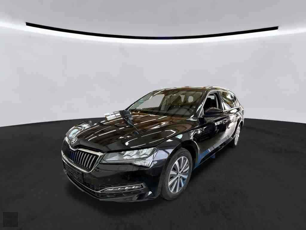 Slika vozila &Scaron;KODA Superb