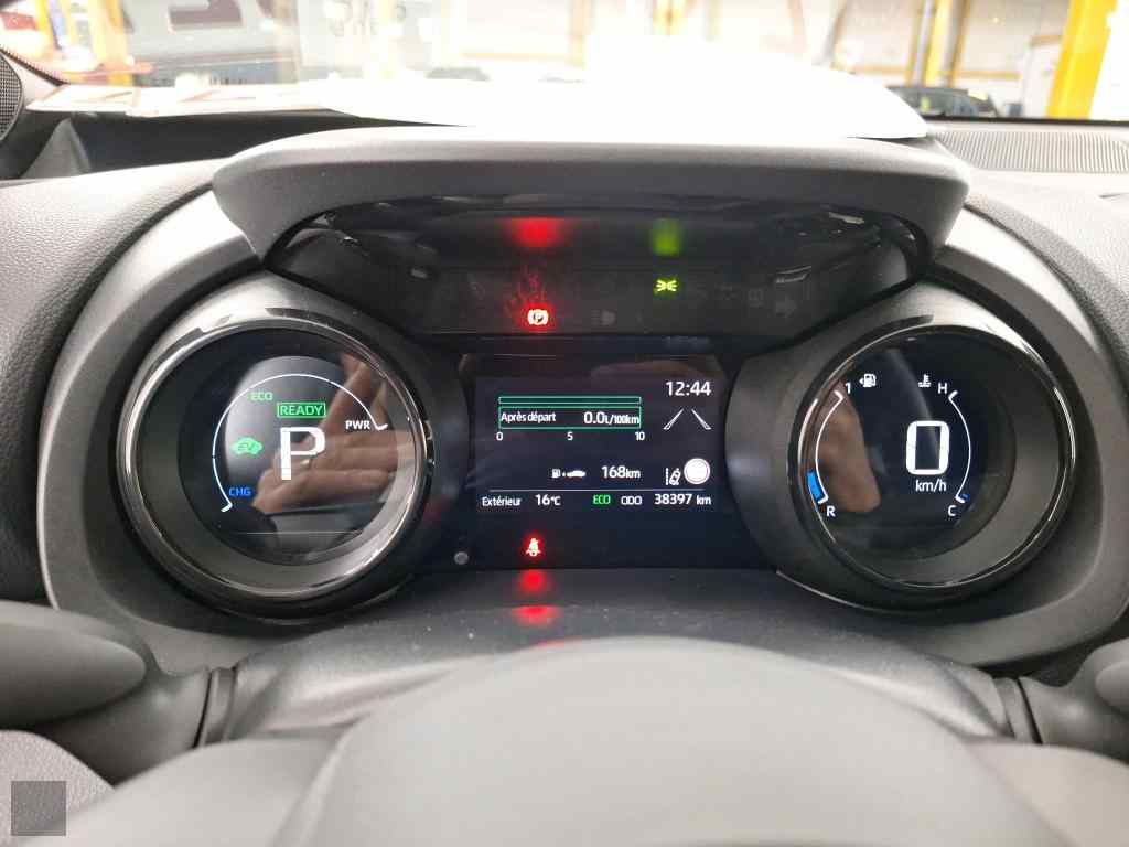Slika vozila TOYOTA Yaris