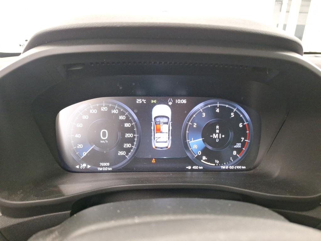 Slika vozila VOLVO XC40